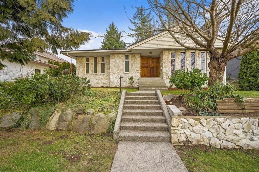 376 N Ranelagh Avenue, Burnaby, BC, V5B 1H8 - 8