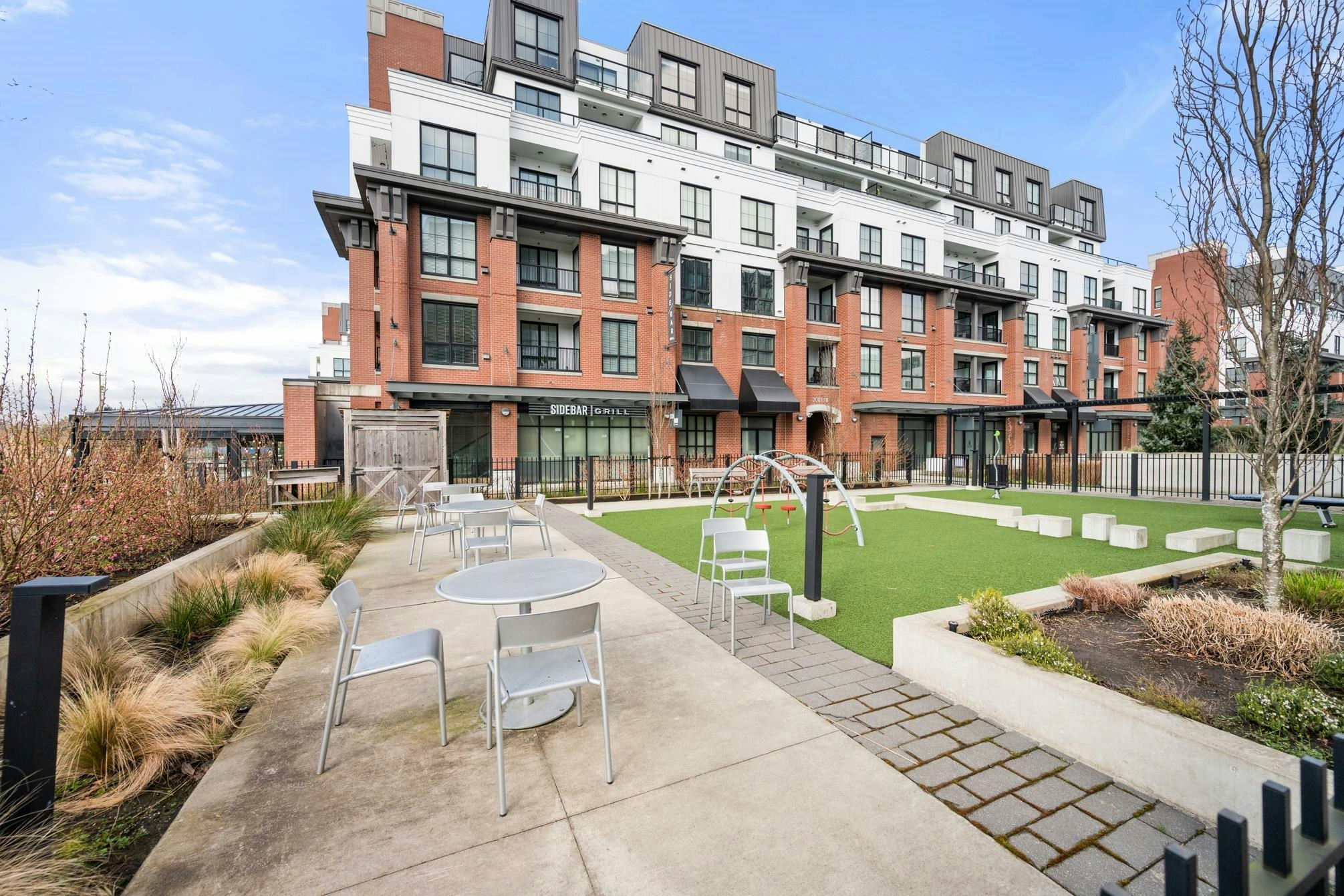 202-20052 83a Avenue, Langley, BC, V2Y 3P4
