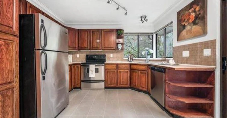 2628 Mclaughlin Court, Coquitlam, BC, V3B 6K4 - 4