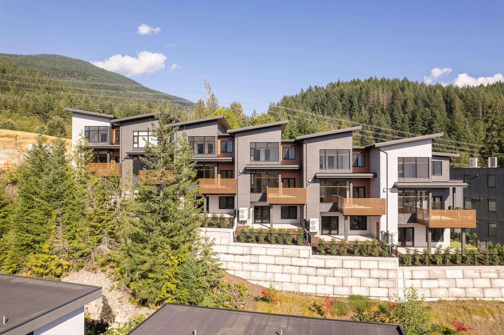 11-3407 Mamquam Road, Squamish, BC, V8B 1E4 - 32