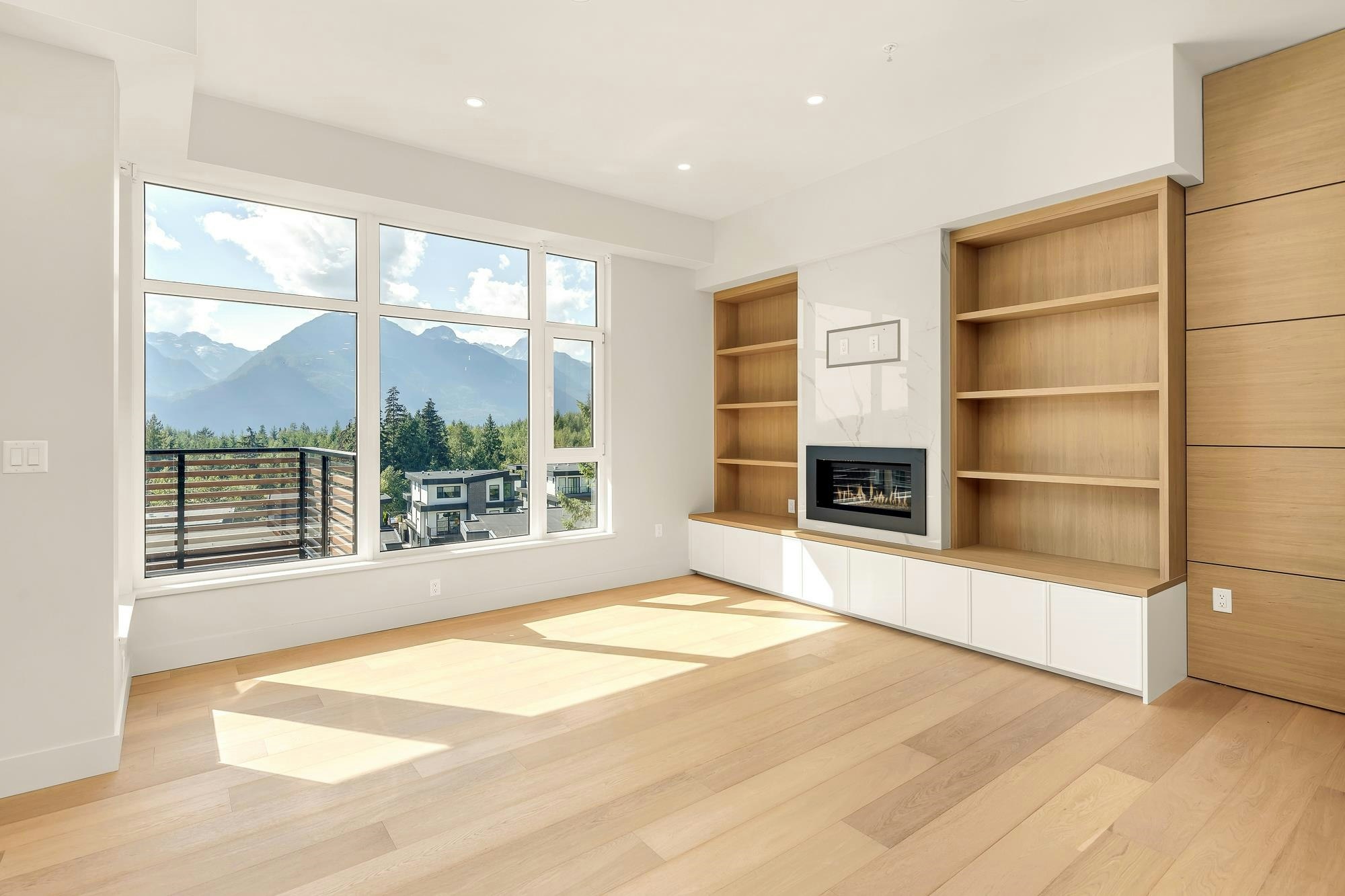 11-3407 Mamquam Road, Squamish, BC, V8B 1E4 - 11