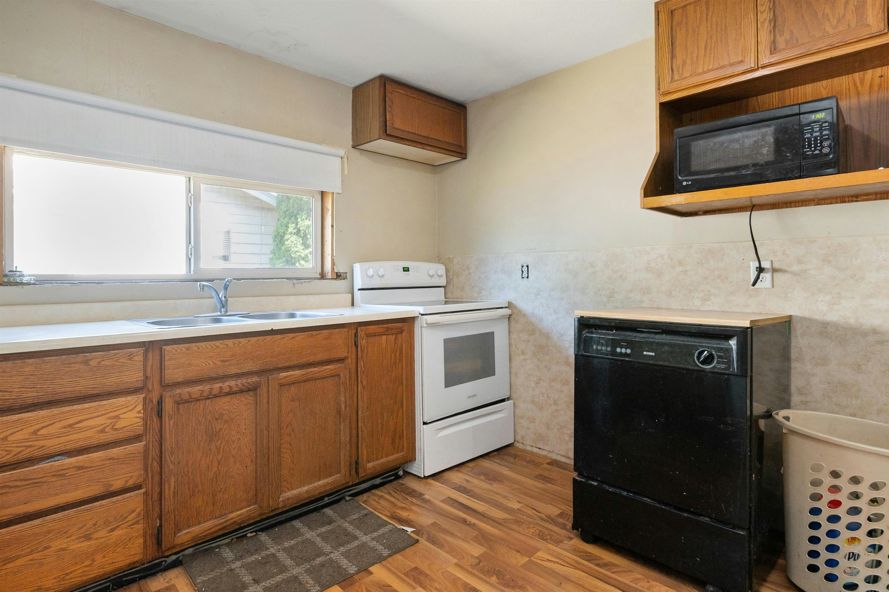 944 3rd Avenue, Hope, BC, V0X 1L0 - 13