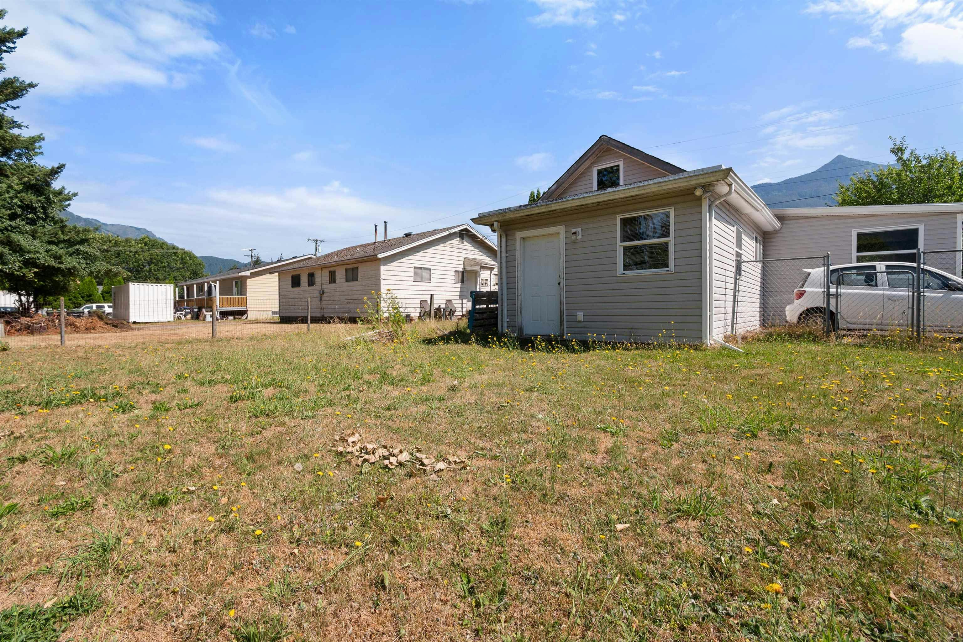 944 3rd Avenue, Hope, BC, V0X 1L0 - 31