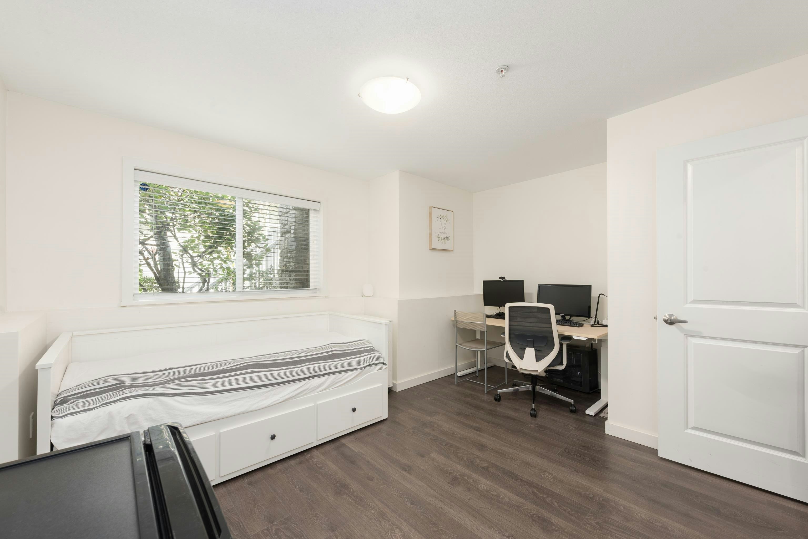 319 W 59th Avenue, Vancouver, BC, V5X 1X3 - 26