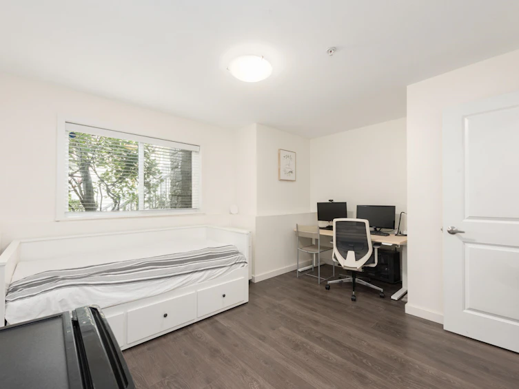 319 W 59th Avenue, Vancouver, BC, V5X 1X3 - 26