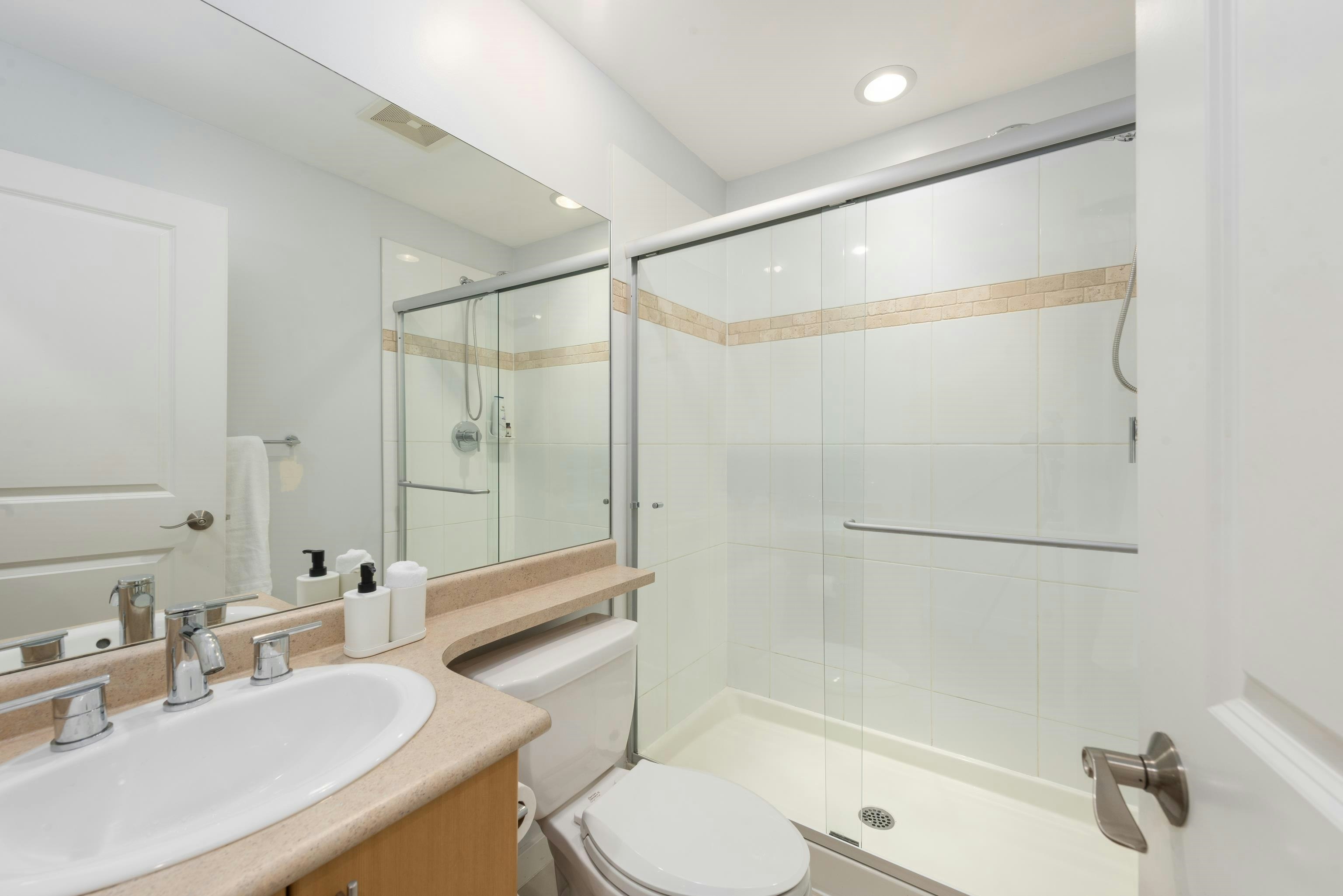 319 W 59th Avenue, Vancouver, BC, V5X 1X3 - 25