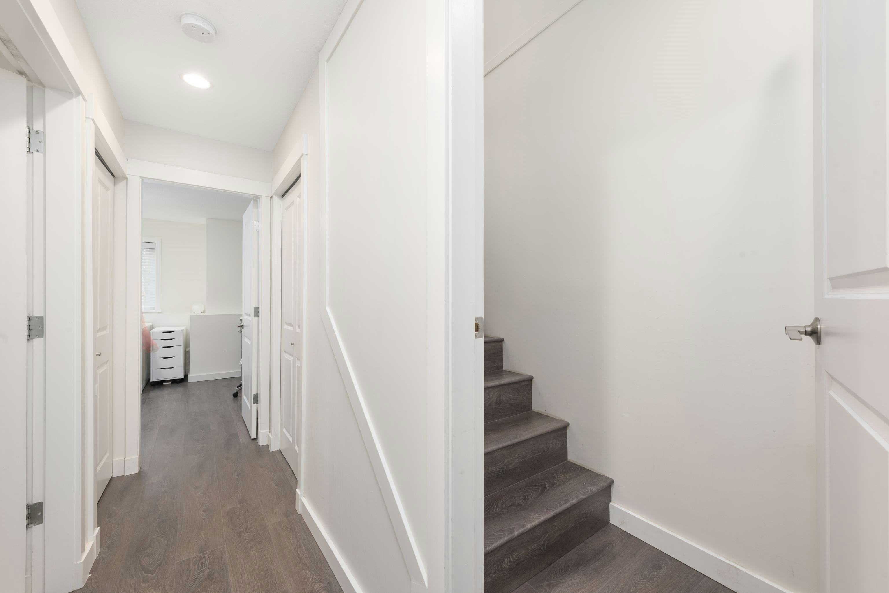 319 W 59th Avenue, Vancouver, BC, V5X 1X3 - 24