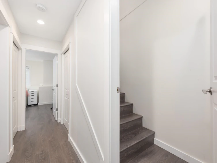 319 W 59th Avenue, Vancouver, BC, V5X 1X3 - 24