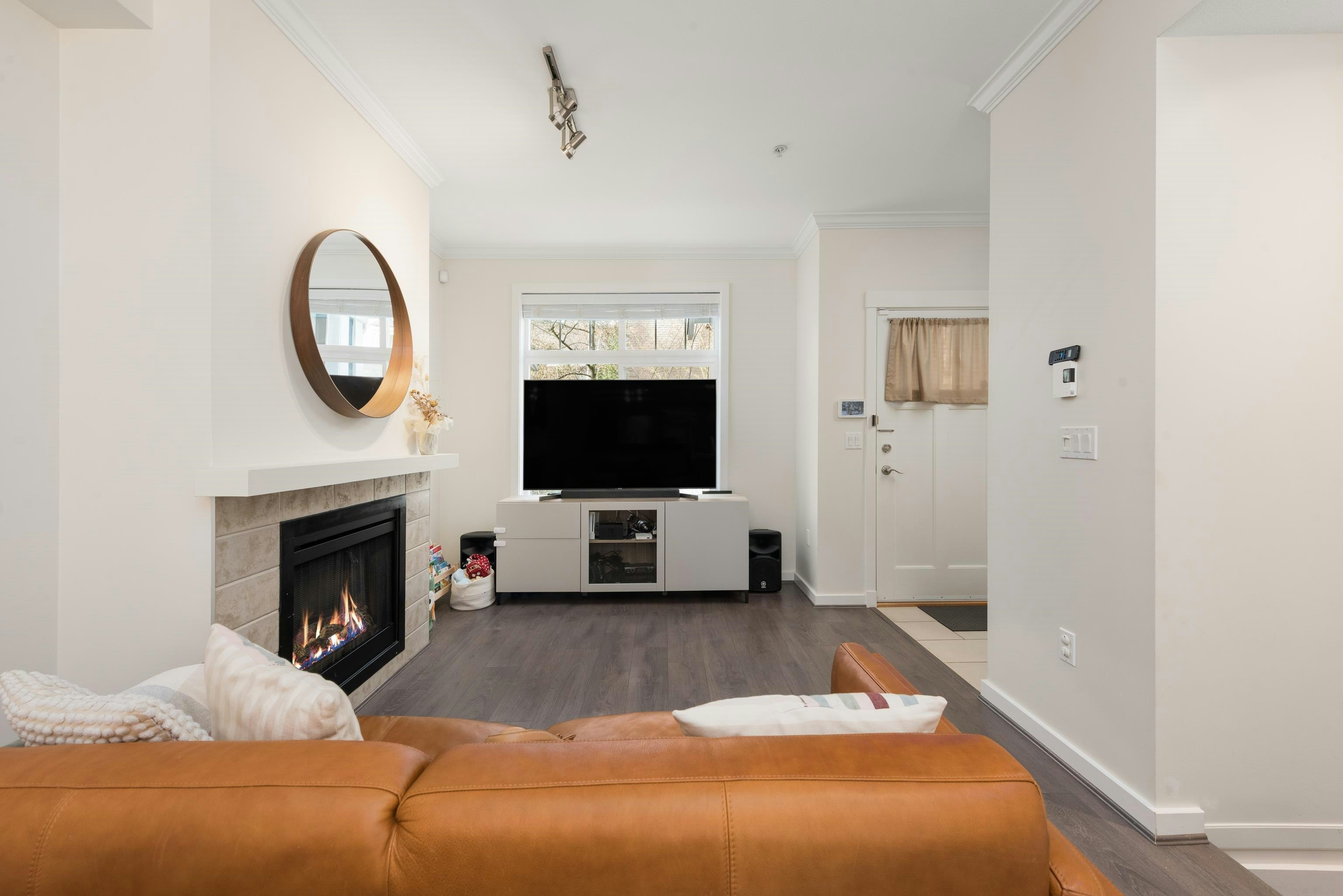 319 W 59th Avenue, Vancouver, BC, V5X 1X3 - 6