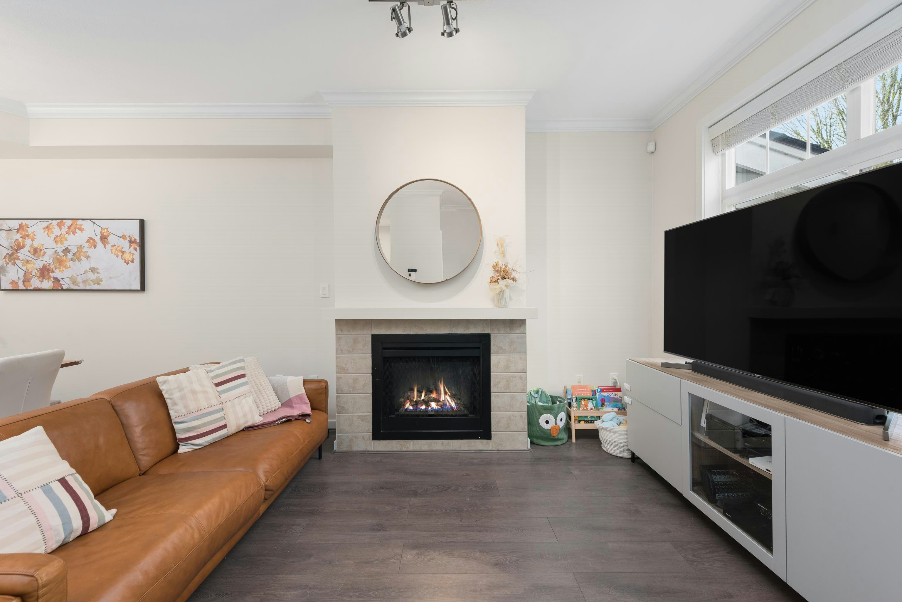 319 W 59th Avenue, Vancouver, BC, V5X 1X3 - 8