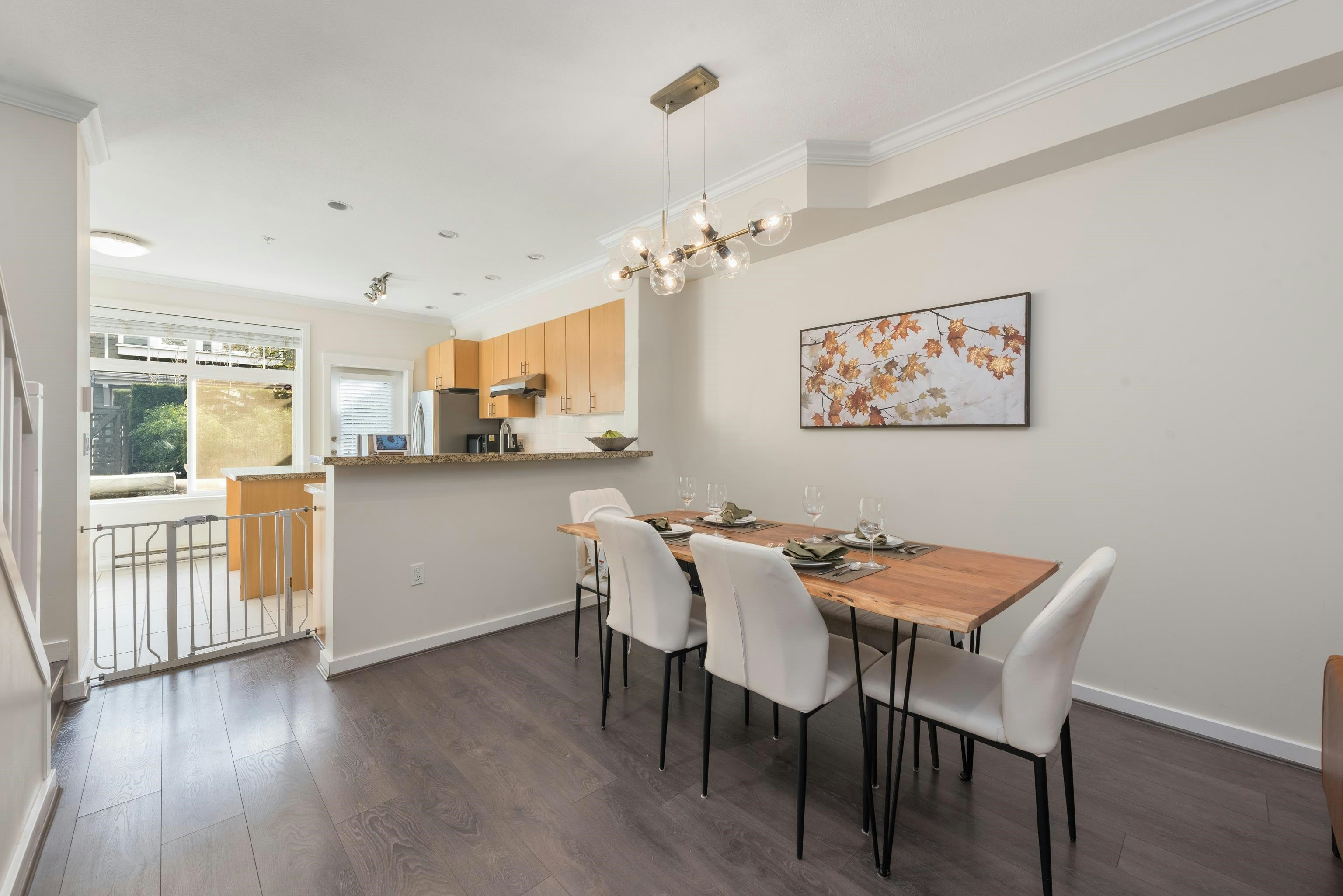 319 W 59th Avenue, Vancouver, BC, V5X 1X3 - 11