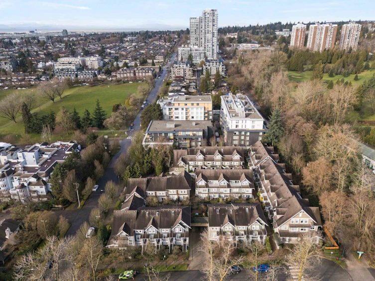 319 W 59th Avenue, Vancouver, BC, V5X 1X3 - 39