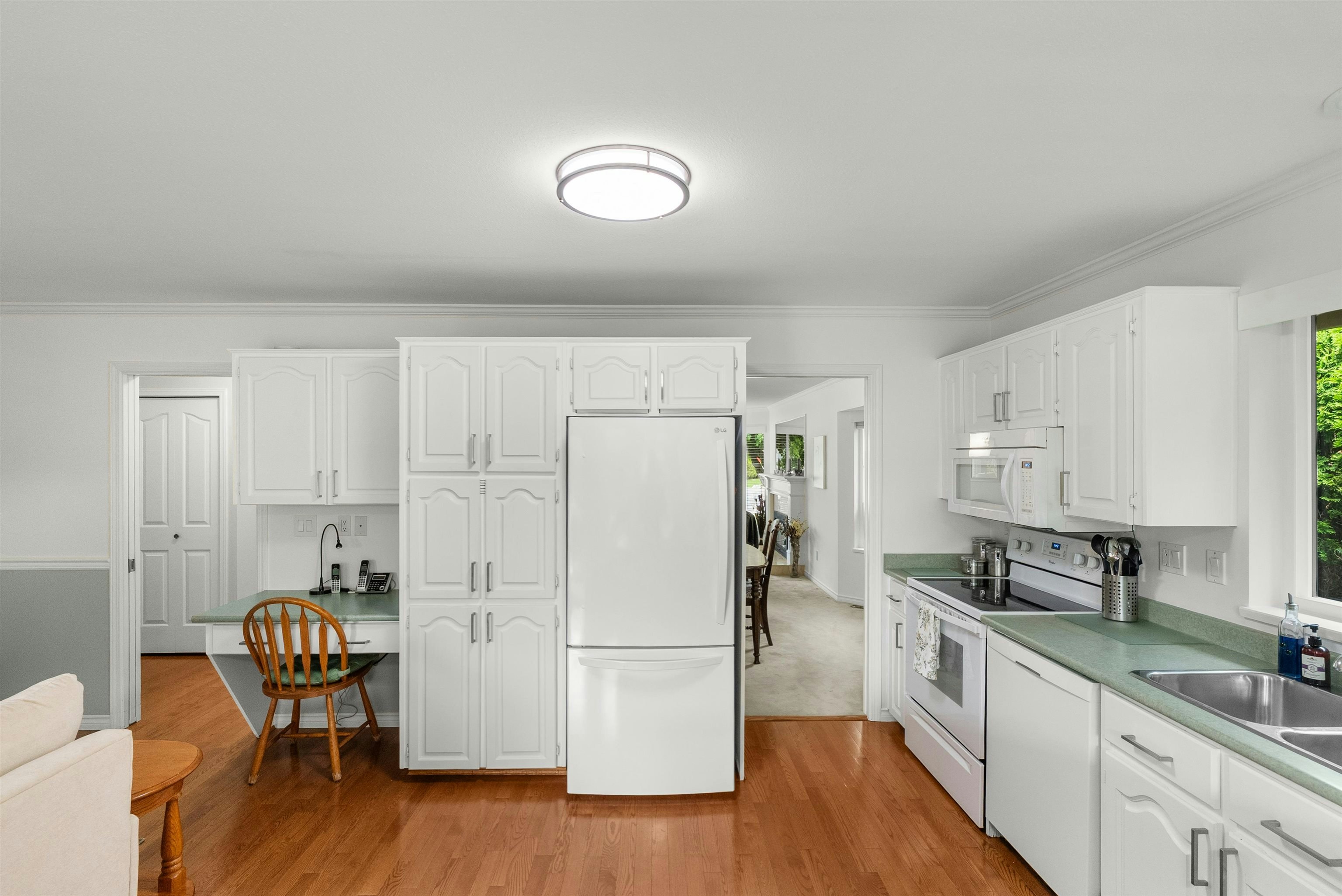 520 Sandbar Place, Delta, BC, V4L 2L2 - 9