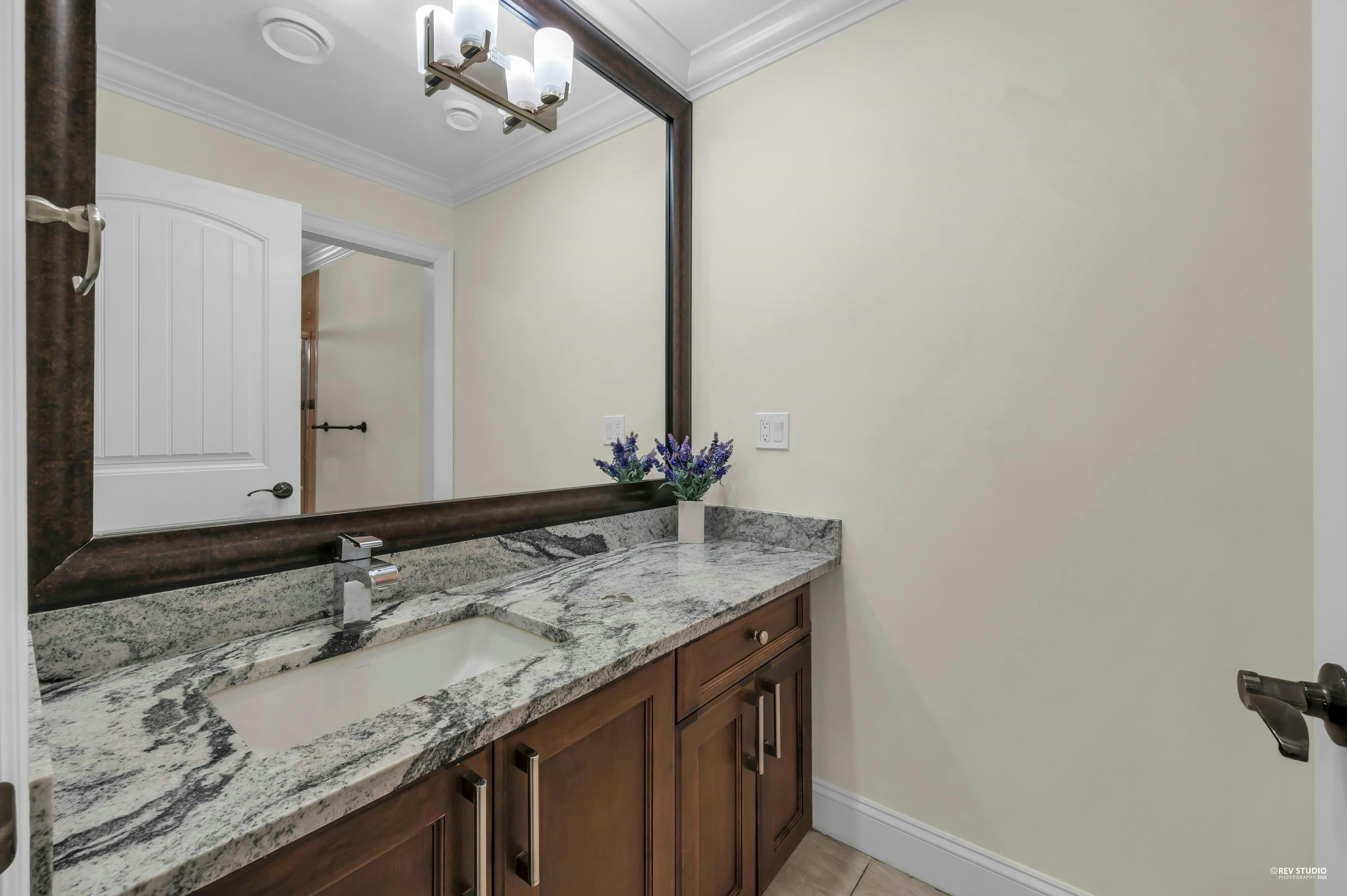 1118 Crestline Road, West Vancouver, BC, V7S 2E4 - 27