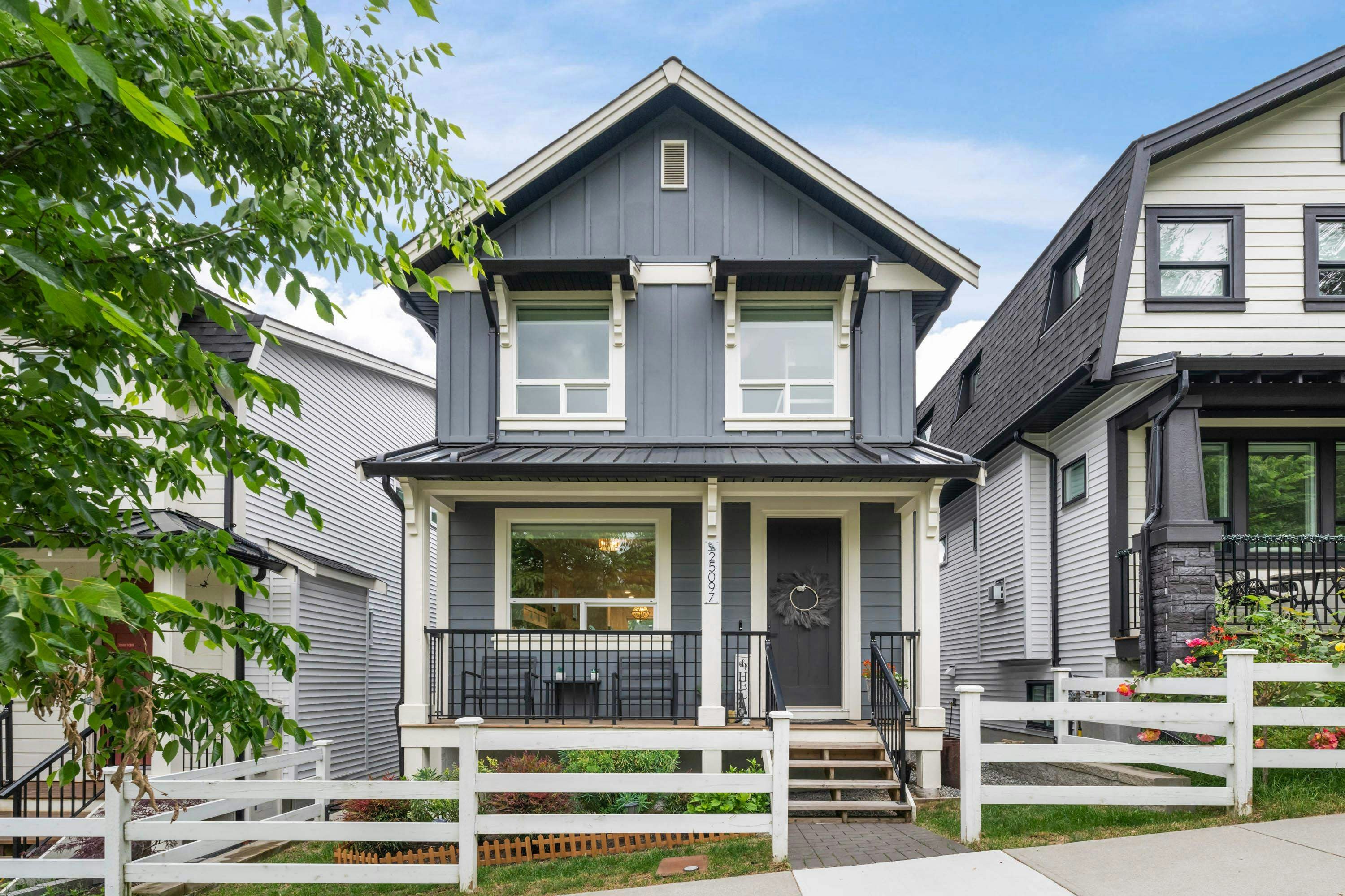 25097 112 Avenue, Maple Ridge, BC, V2W 0K6