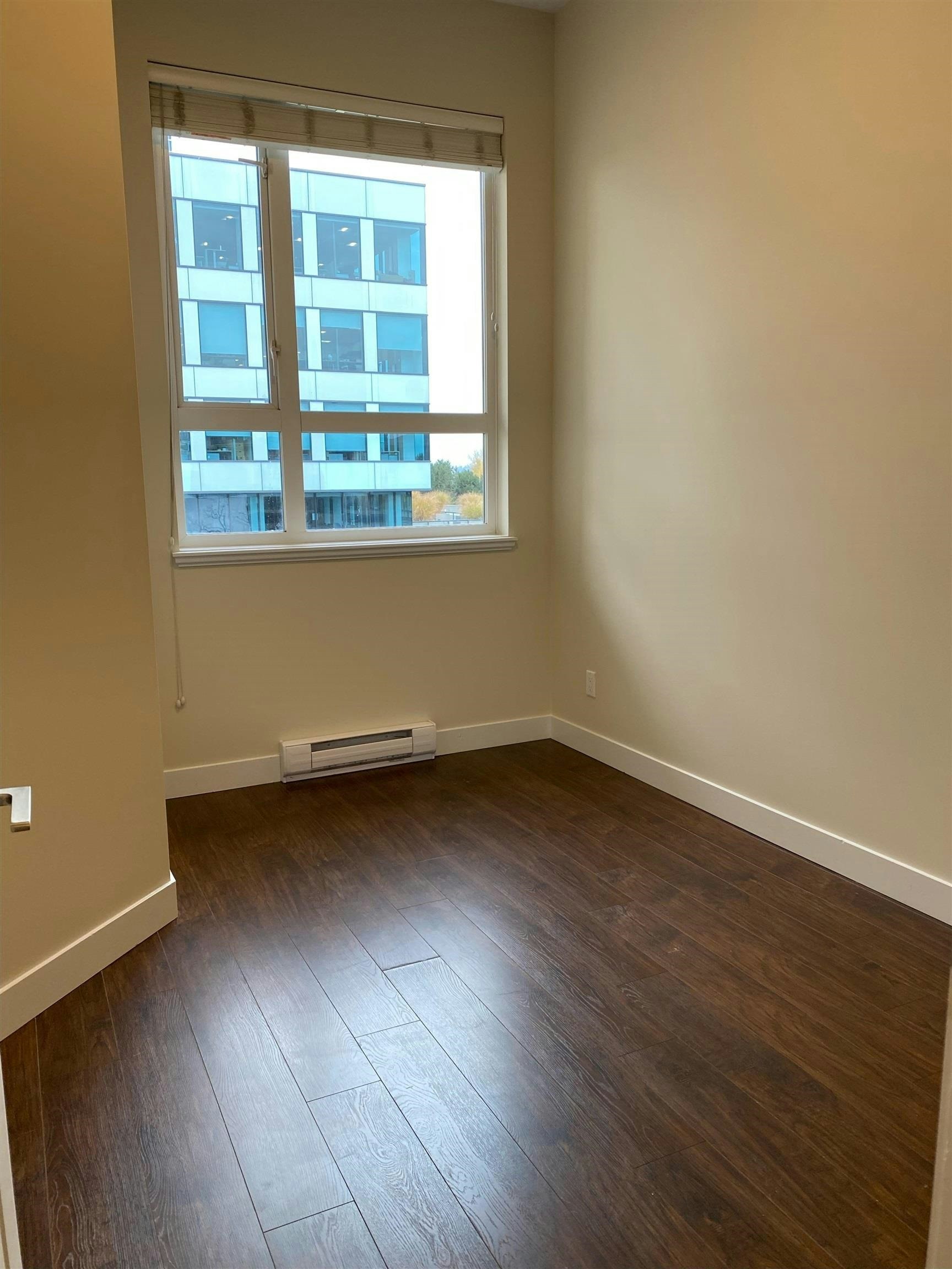 404-10822 City Parkway, Surrey, BC, V3T 5X9 - 5