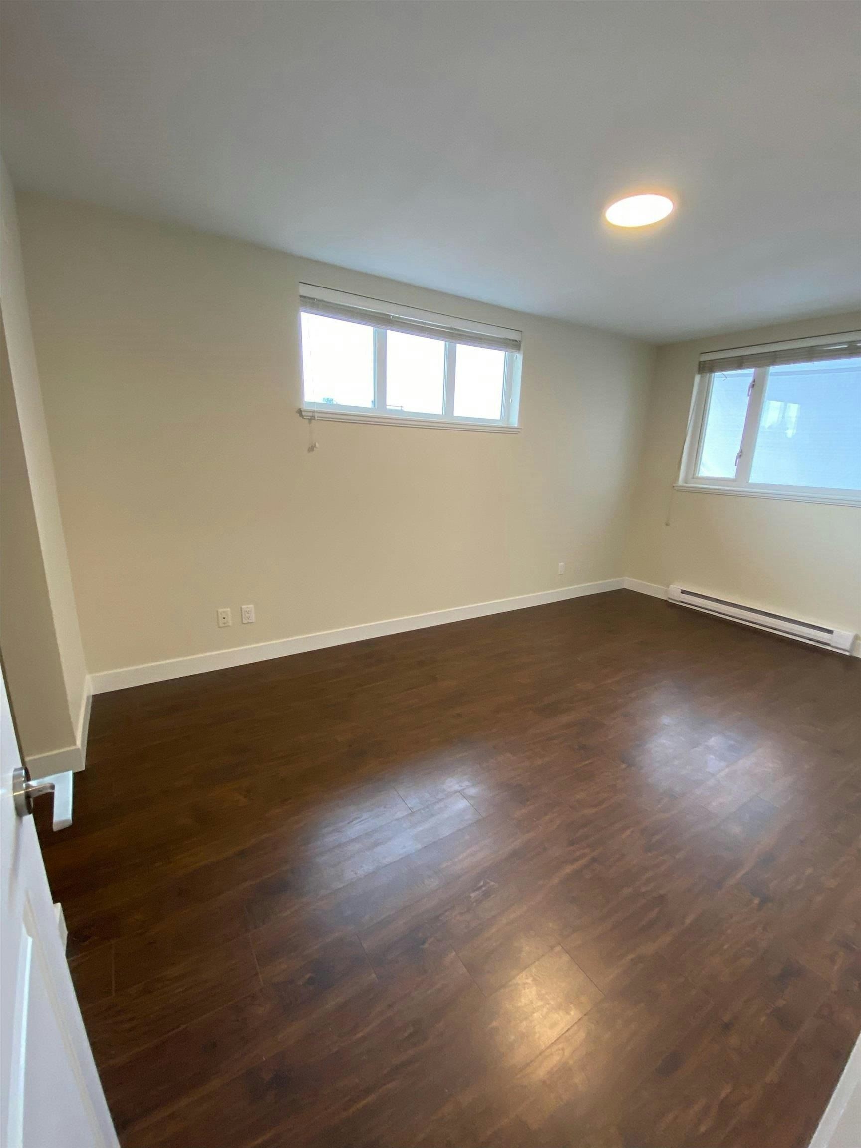 404-10822 City Parkway, Surrey, BC, V3T 5X9 - 2