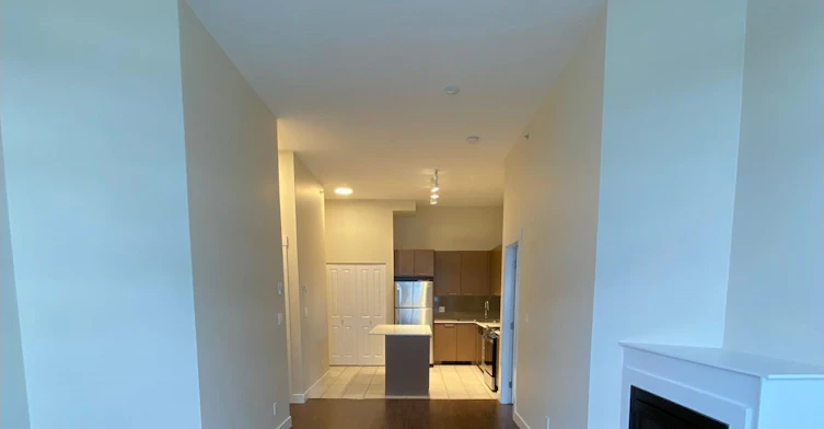 404-10822 City Parkway, Surrey, BC, V3T 5X9 - 6