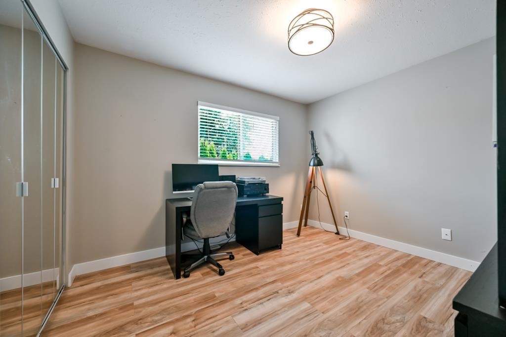 27258 26b Avenue, Langley, BC, V4W 3K2 - 28