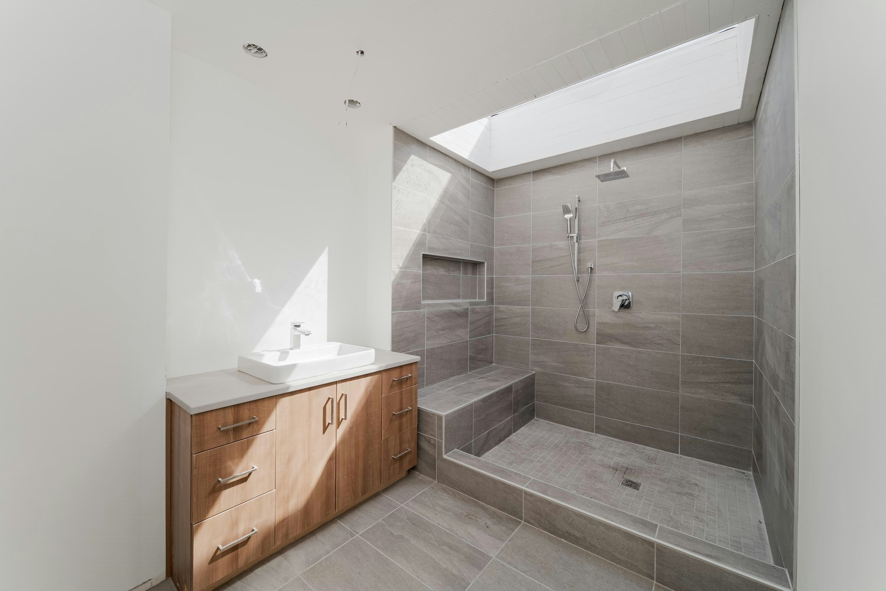 3974 W 10th Avenue, Vancouver, BC, V6R 2G8 - 22