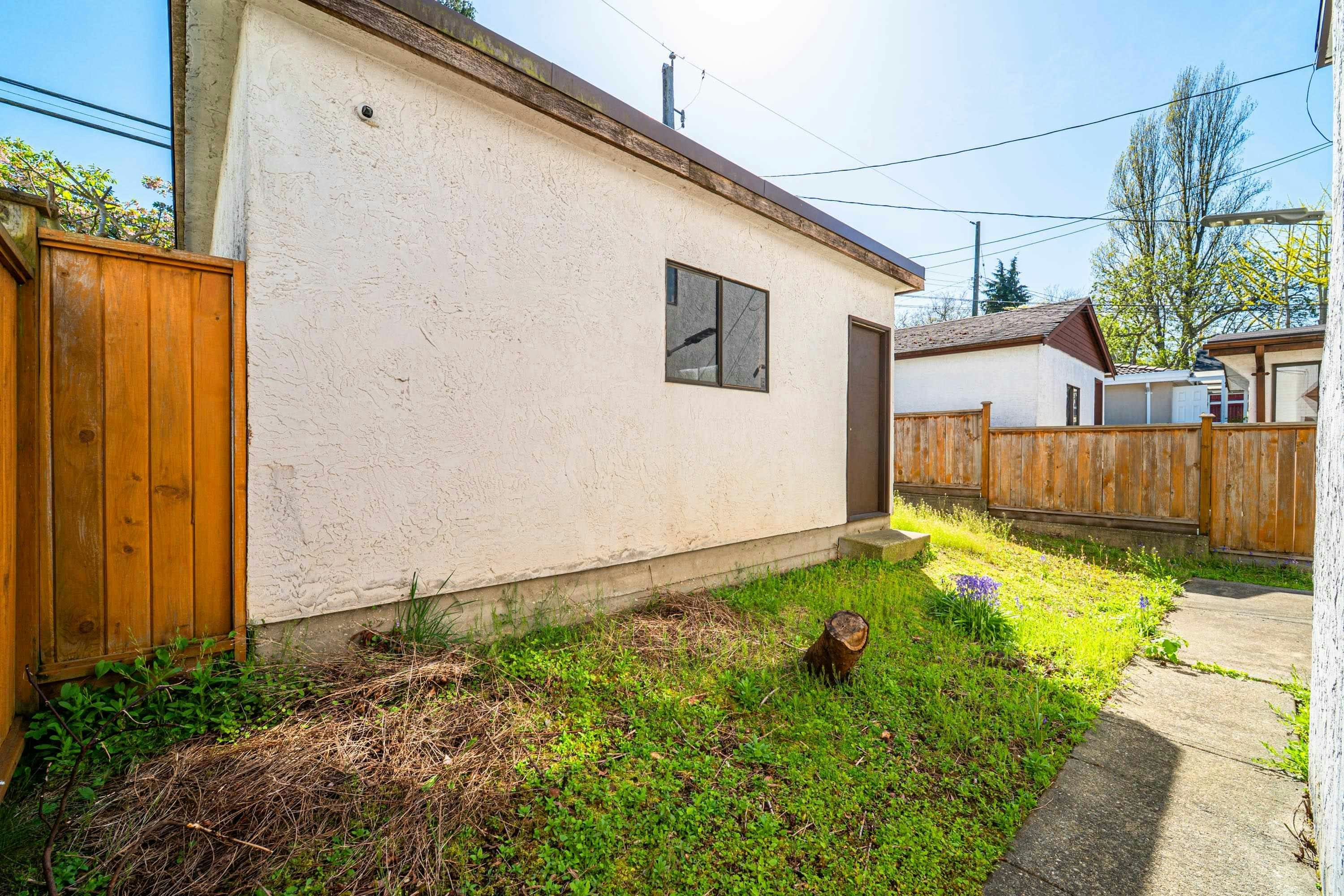 3974 W 10th Avenue, Vancouver, BC, V6R 2G8 - 24