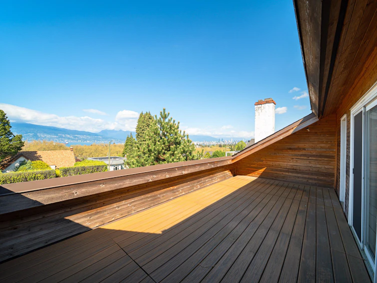 3974 W 10th Avenue, Vancouver, BC, V6R 2G8 - 14
