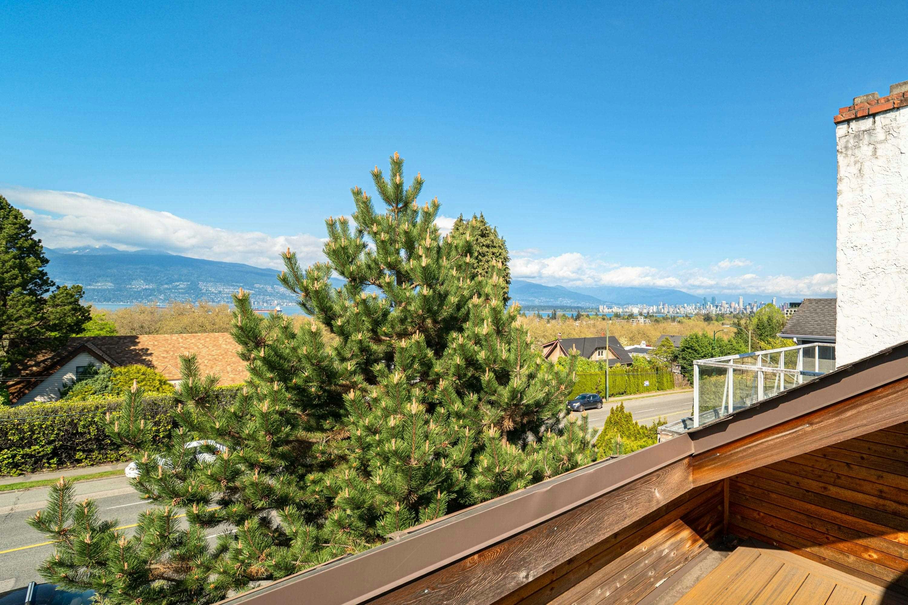 3974 W 10th Avenue, Vancouver, BC, V6R 2G8 - 31