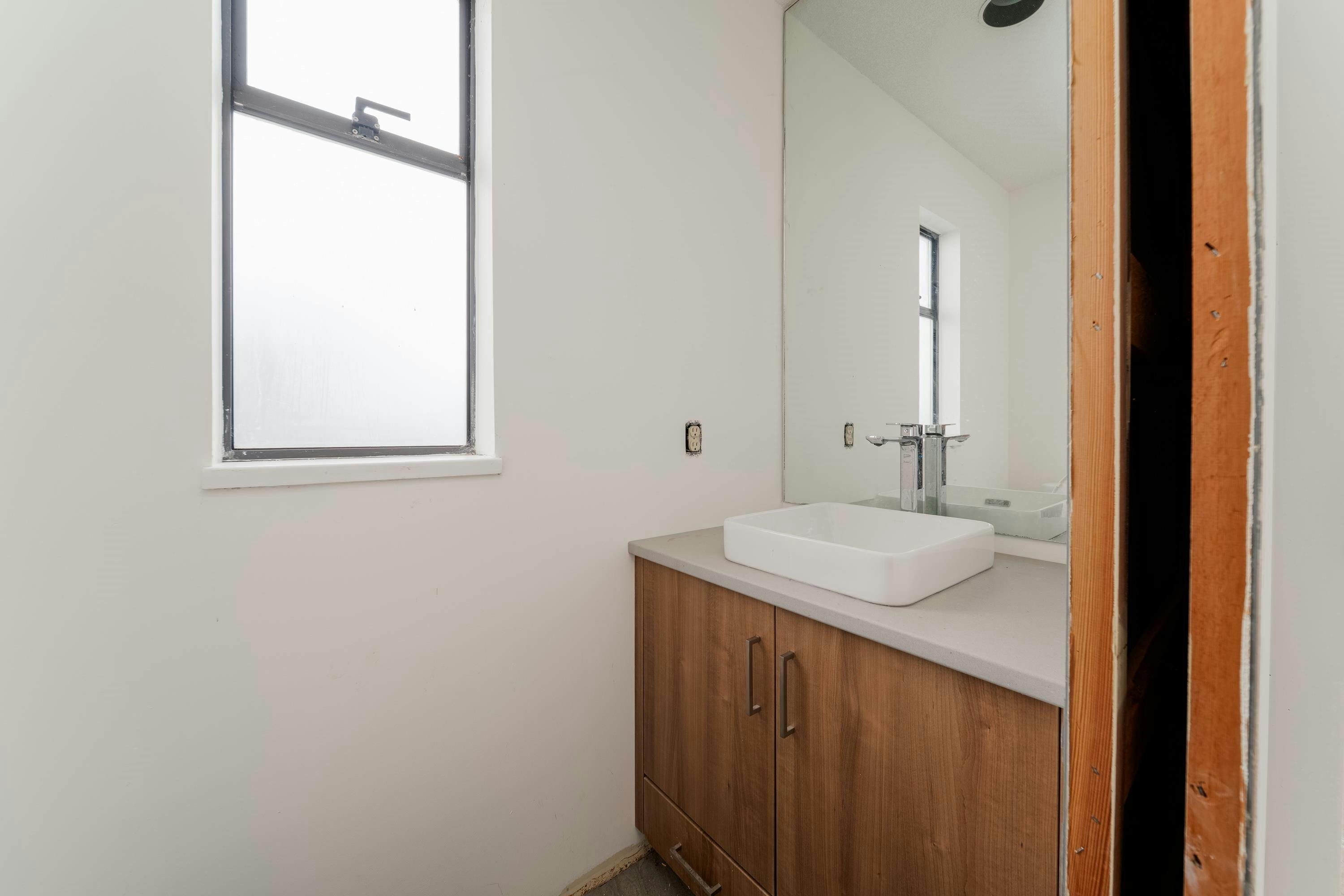 3974 W 10th Avenue, Vancouver, BC, V6R 2G8 - 19