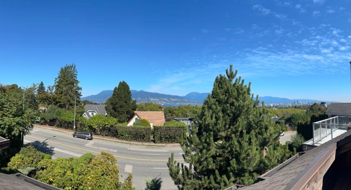 3974 W 10th Avenue, Vancouver, BC, V6R 2G8 - 36