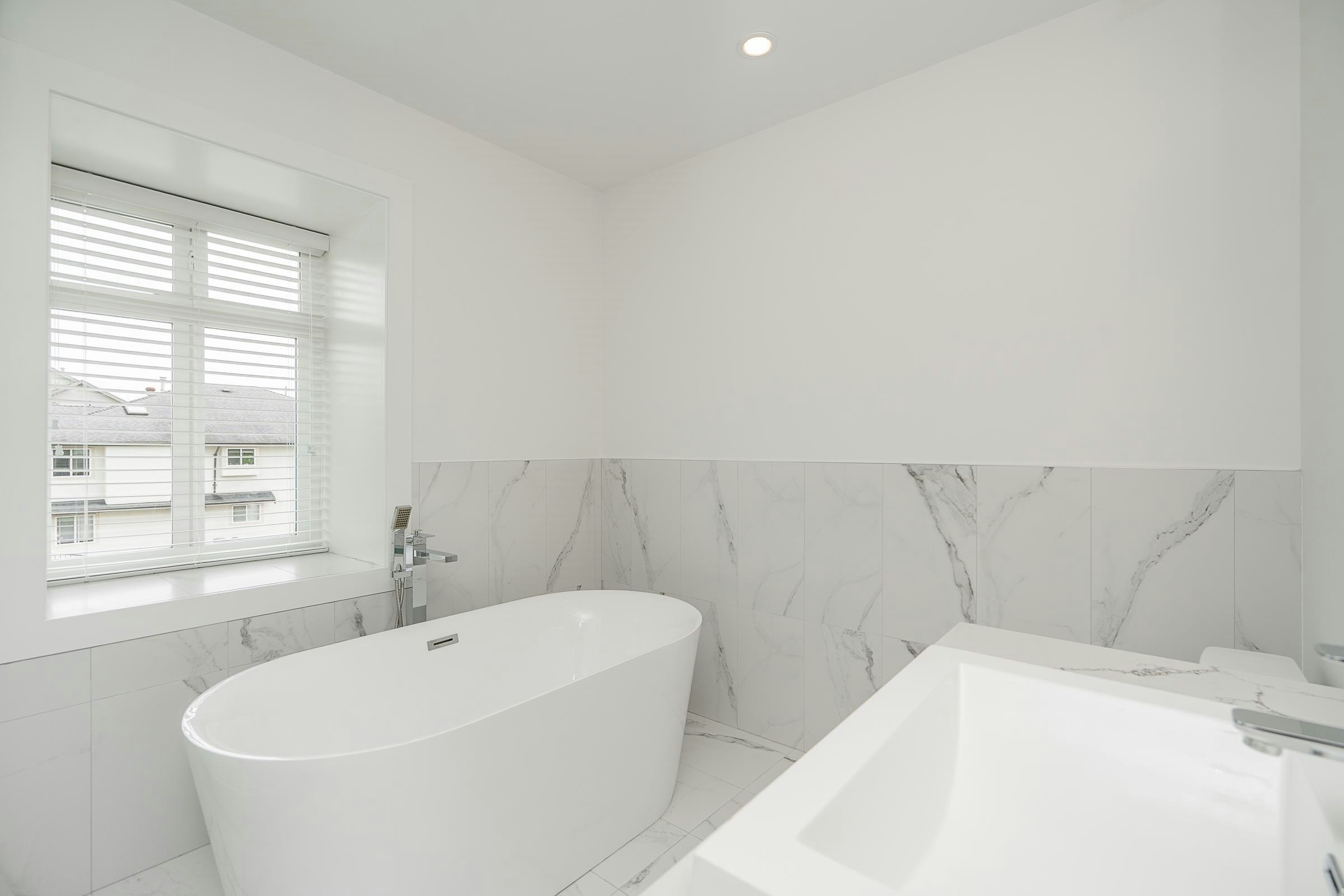 970 Rochester Avenue, Coquitlam, BC, V3K 2J3 - 14