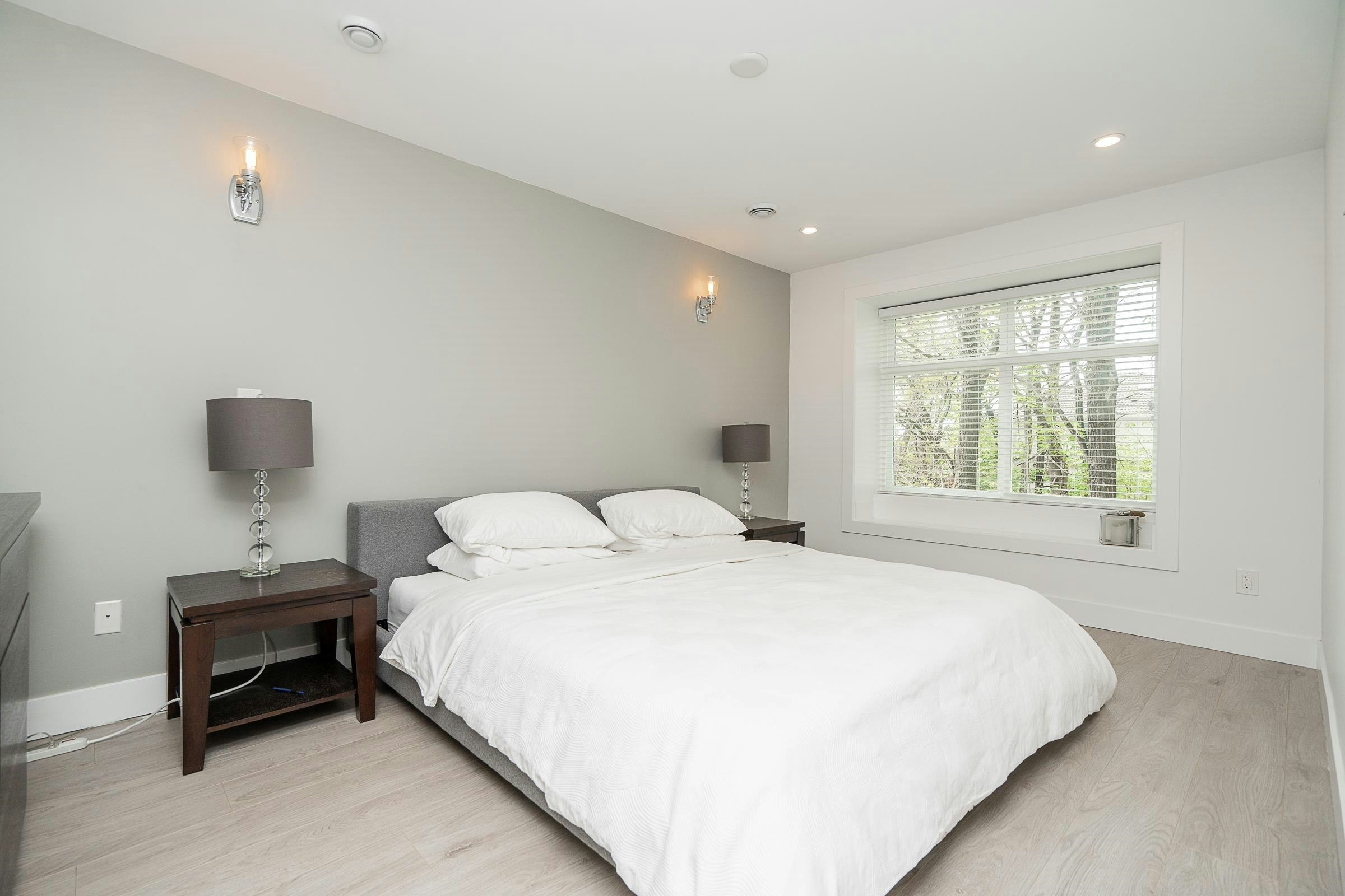 970 Rochester Avenue, Coquitlam, BC, V3K 2J3 - 13