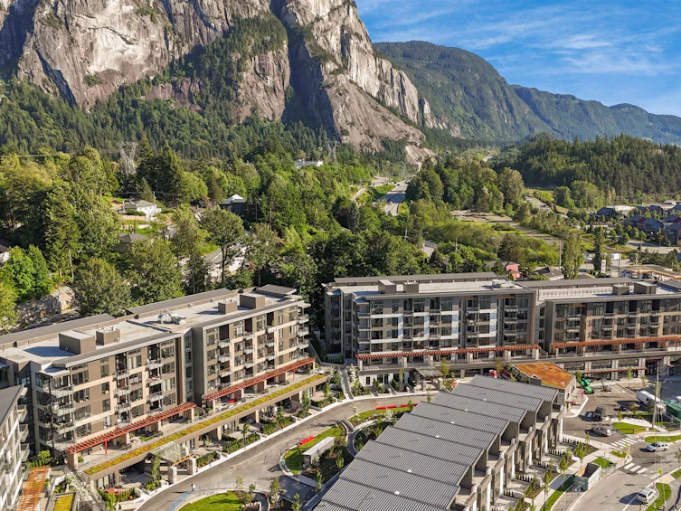 306-1500 Scott Crescent, Squamish, BC, V8B 1G5 - 2