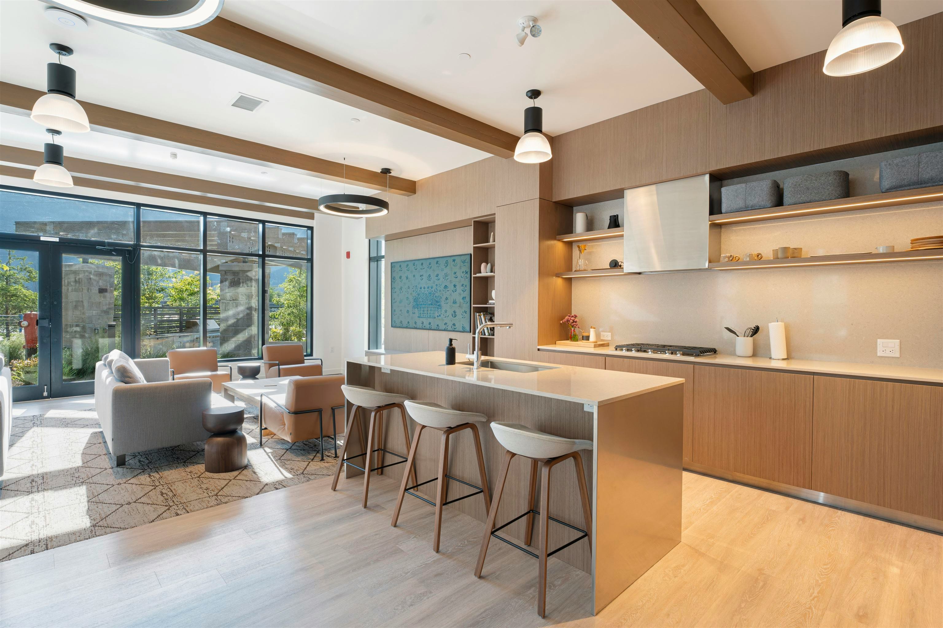 306-1500 Scott Crescent - 5