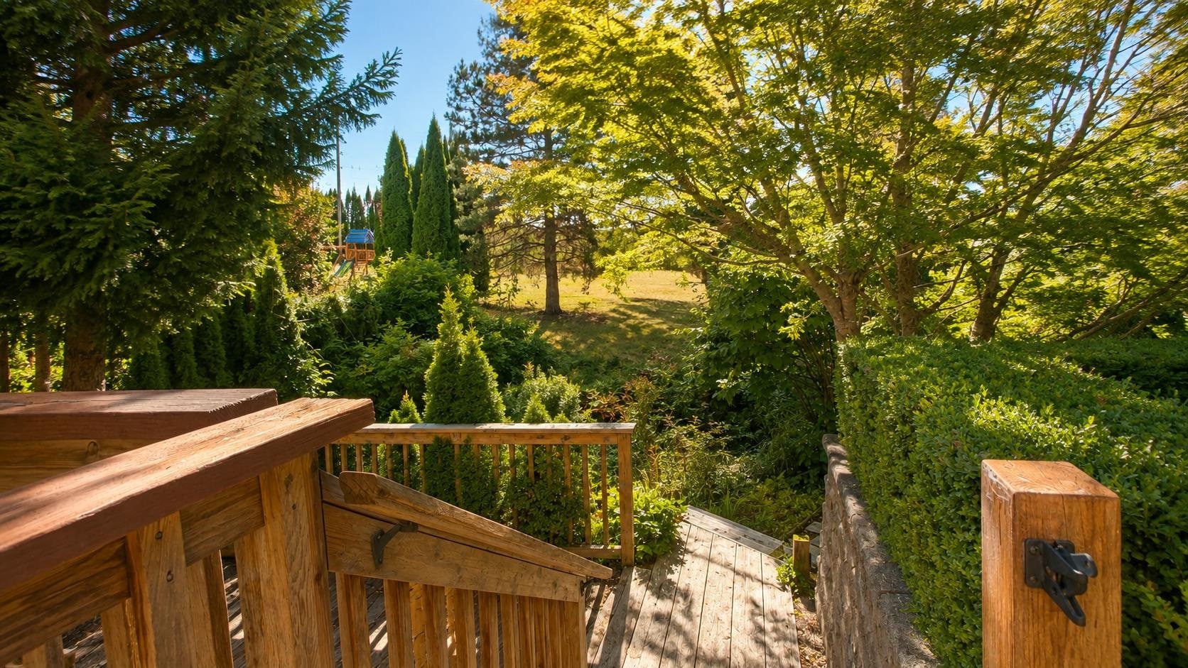 18118 Claytonwood Crescent, Surrey, BC, V3S 7T5