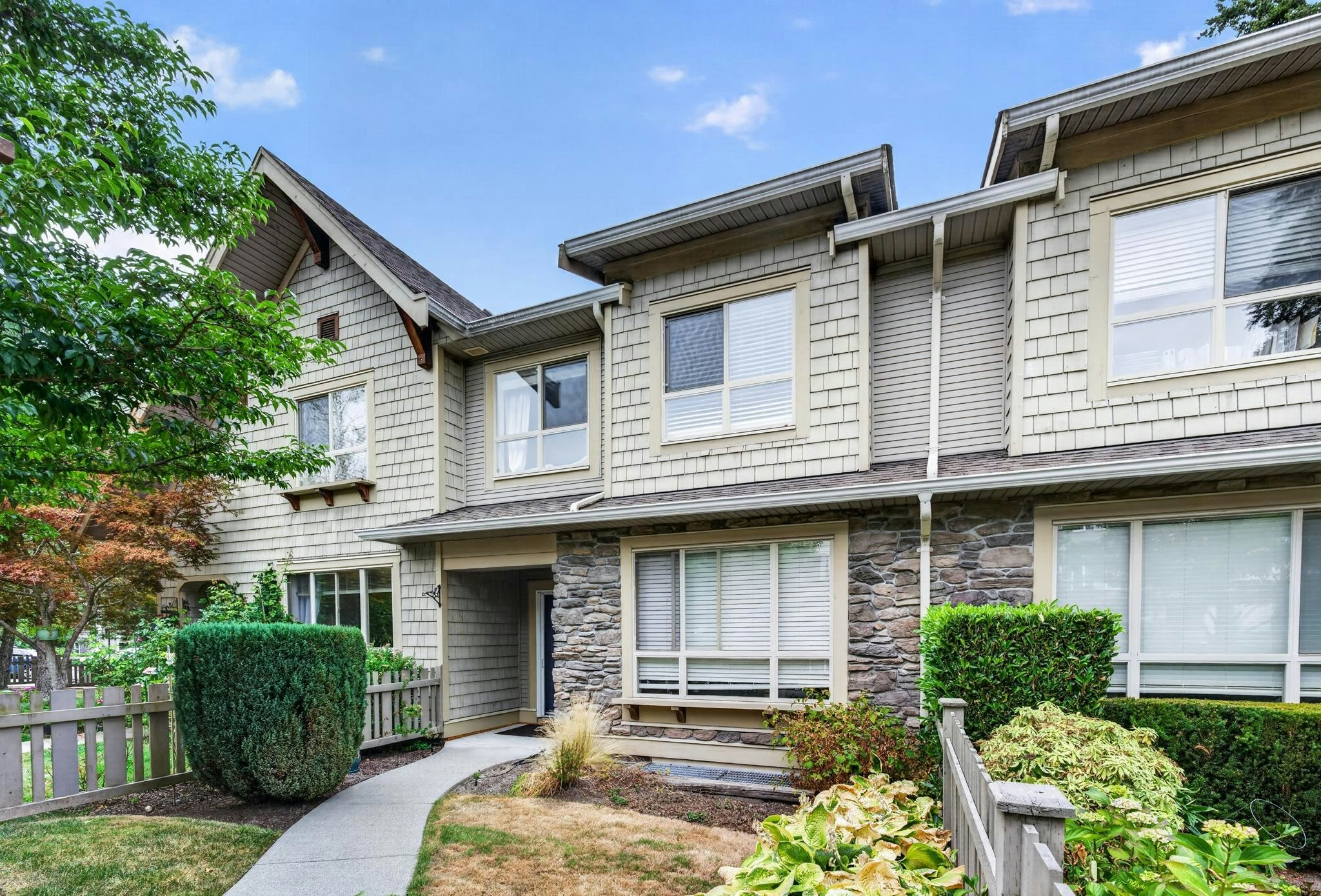4-2738 158 Street, Surrey, BC, V3Z 3K3