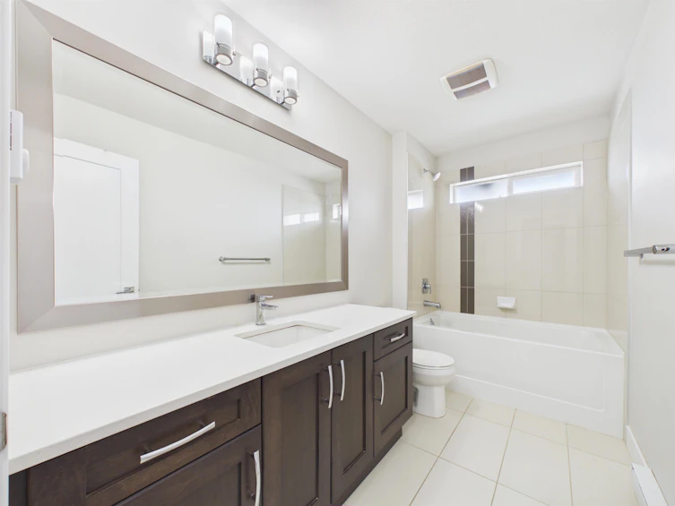 3501 Bishop Place, Coquitlam, BC, V3E 0K2 - 26