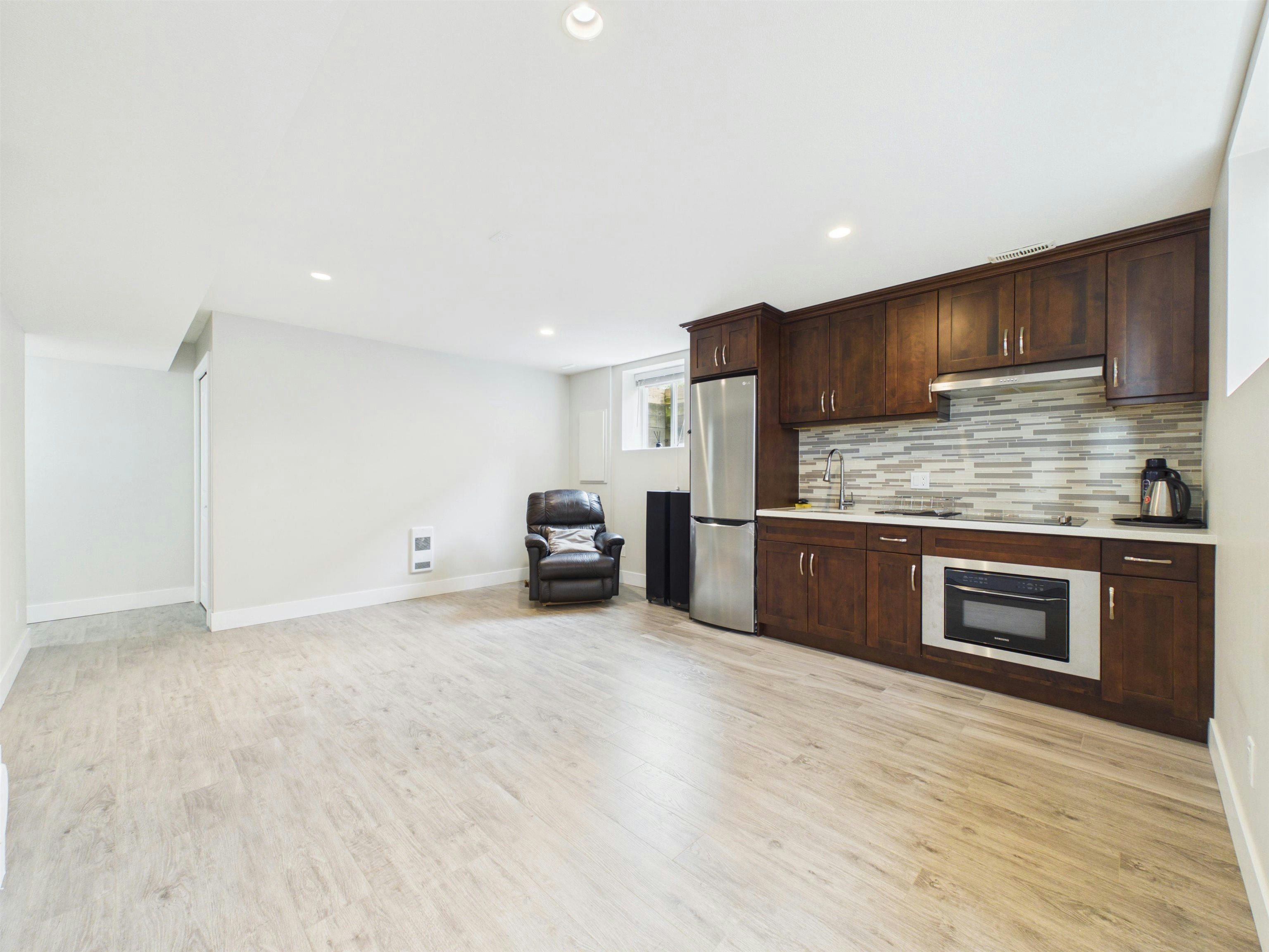 3501 Bishop Place, Coquitlam, BC, V3E 0K2 - 30