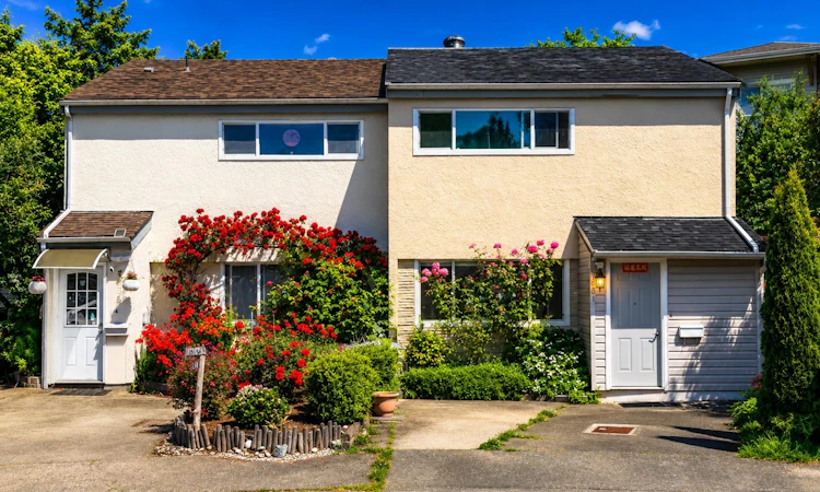 7031 Lindsay Road
