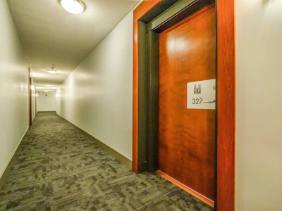 327-15918 26 Avenue - 3