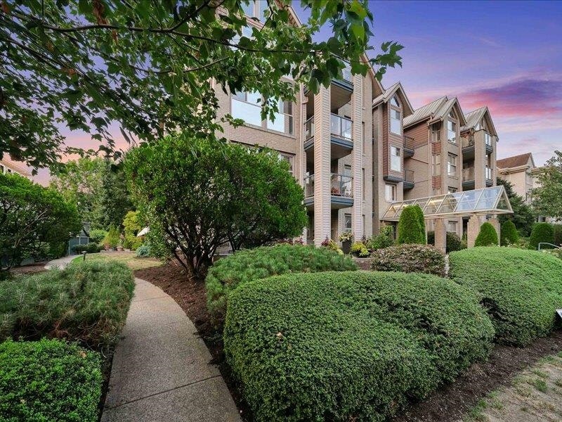 408-20237 54 Avenue, Langley, BC, V3A 3W2