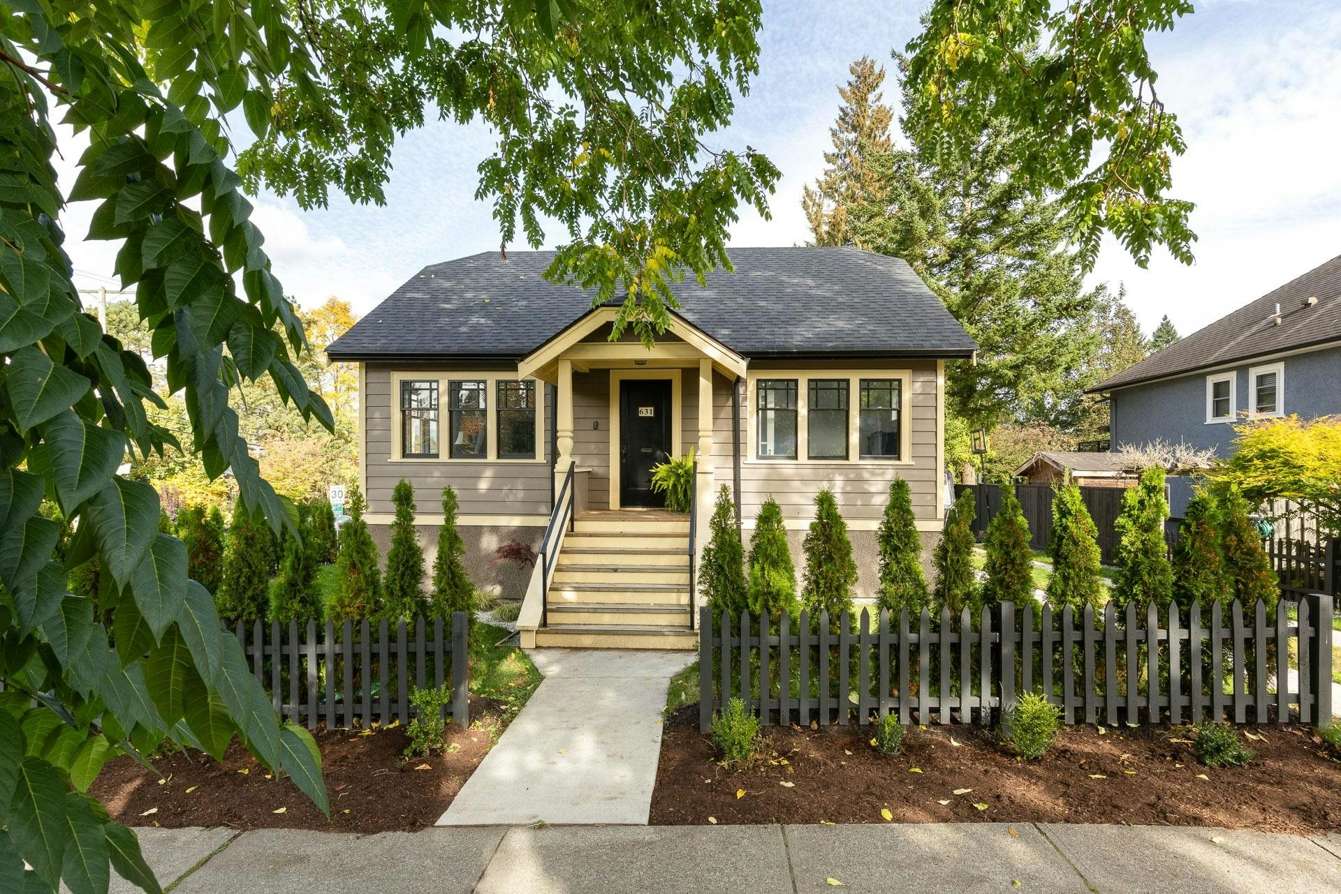 631 Second Street, New Westminster, BC, V3L 2M6 - 28