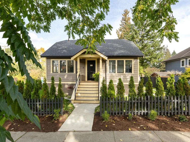 631 Second Street, New Westminster, BC, V3L 2M6 - 28