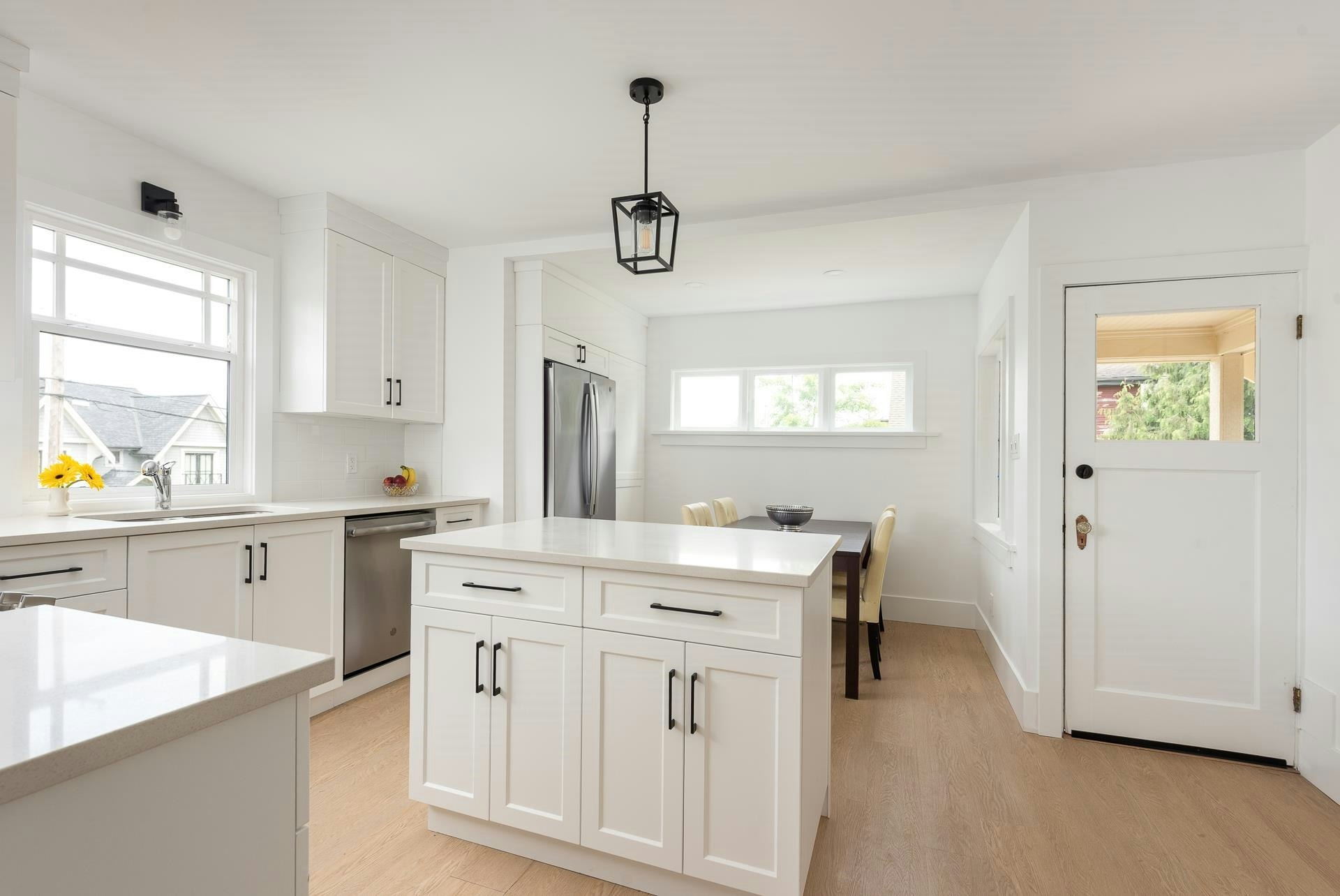 631 Second Street, New Westminster, BC, V3L 2M6 - 8