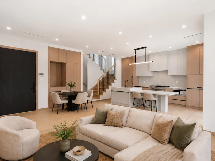 2-1448 E 30th Avenue, Vancouver, BC, V5N 3A2