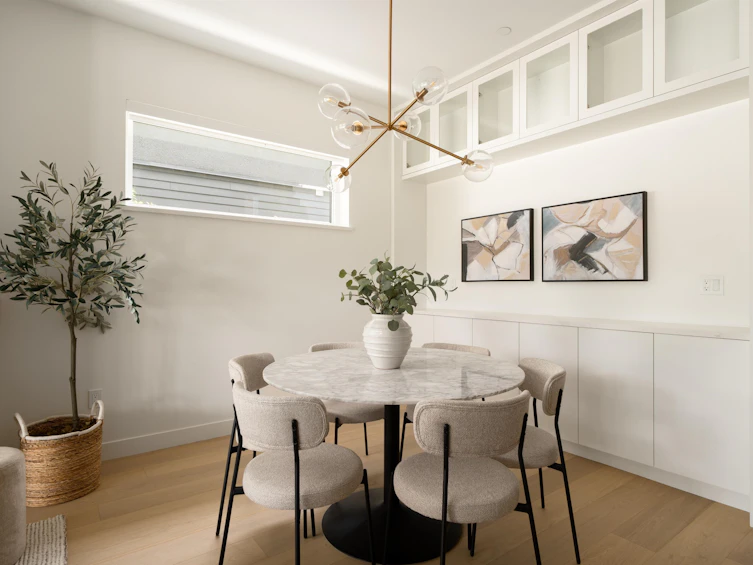 1-810 E 22nd Avenue, Vancouver, BC, V5V 1V7 - 9
