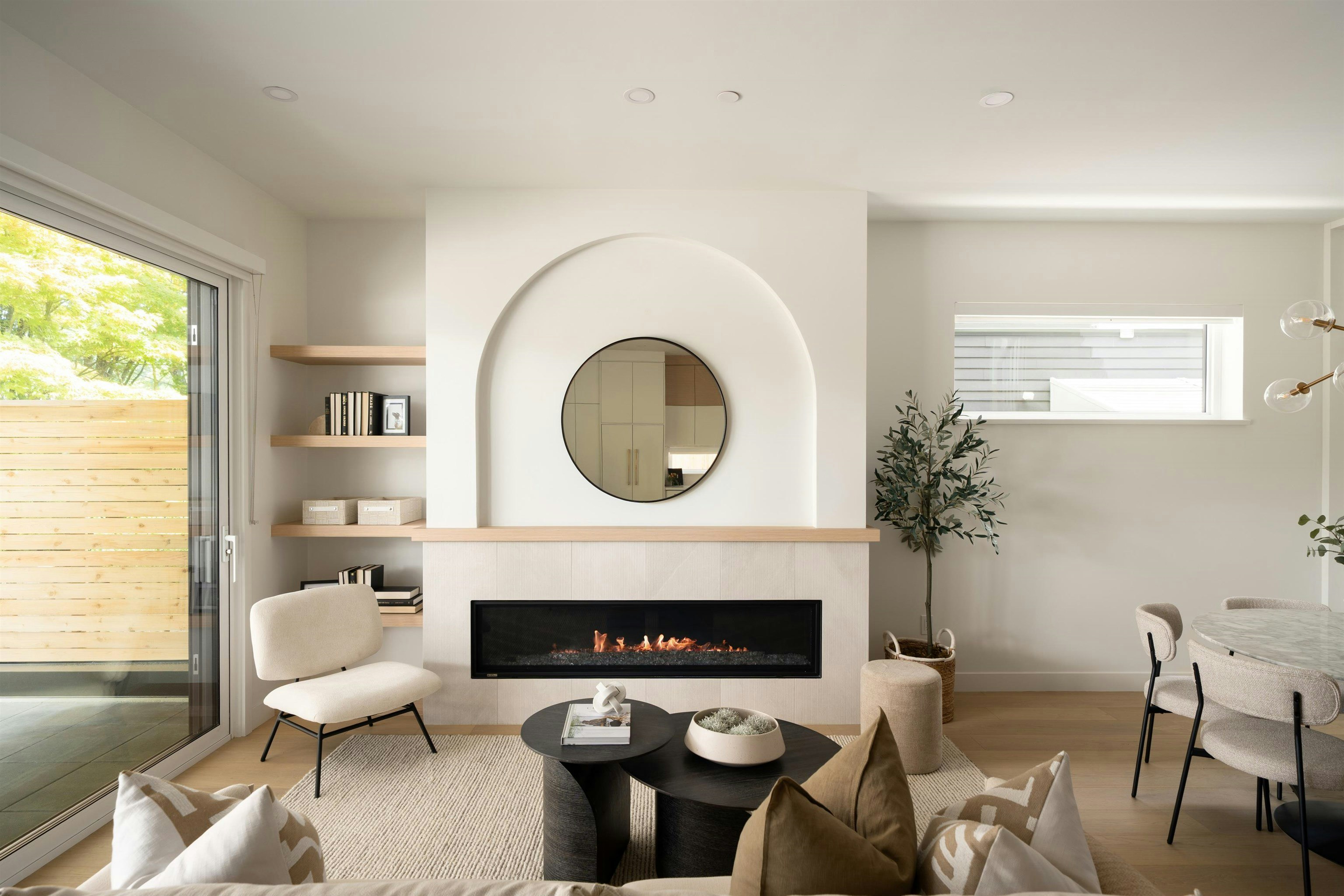 1-810 E 22nd Avenue, Vancouver, BC, V5V 1V7 - 7