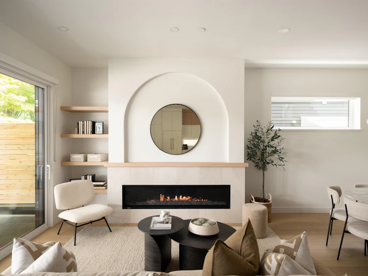 1-810 E 22nd Avenue, Vancouver, BC, V5V 1V7 - 7