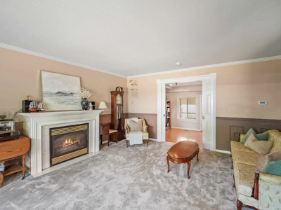 6083 181a Street - 4