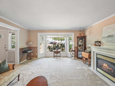 6083 181a Street - 3