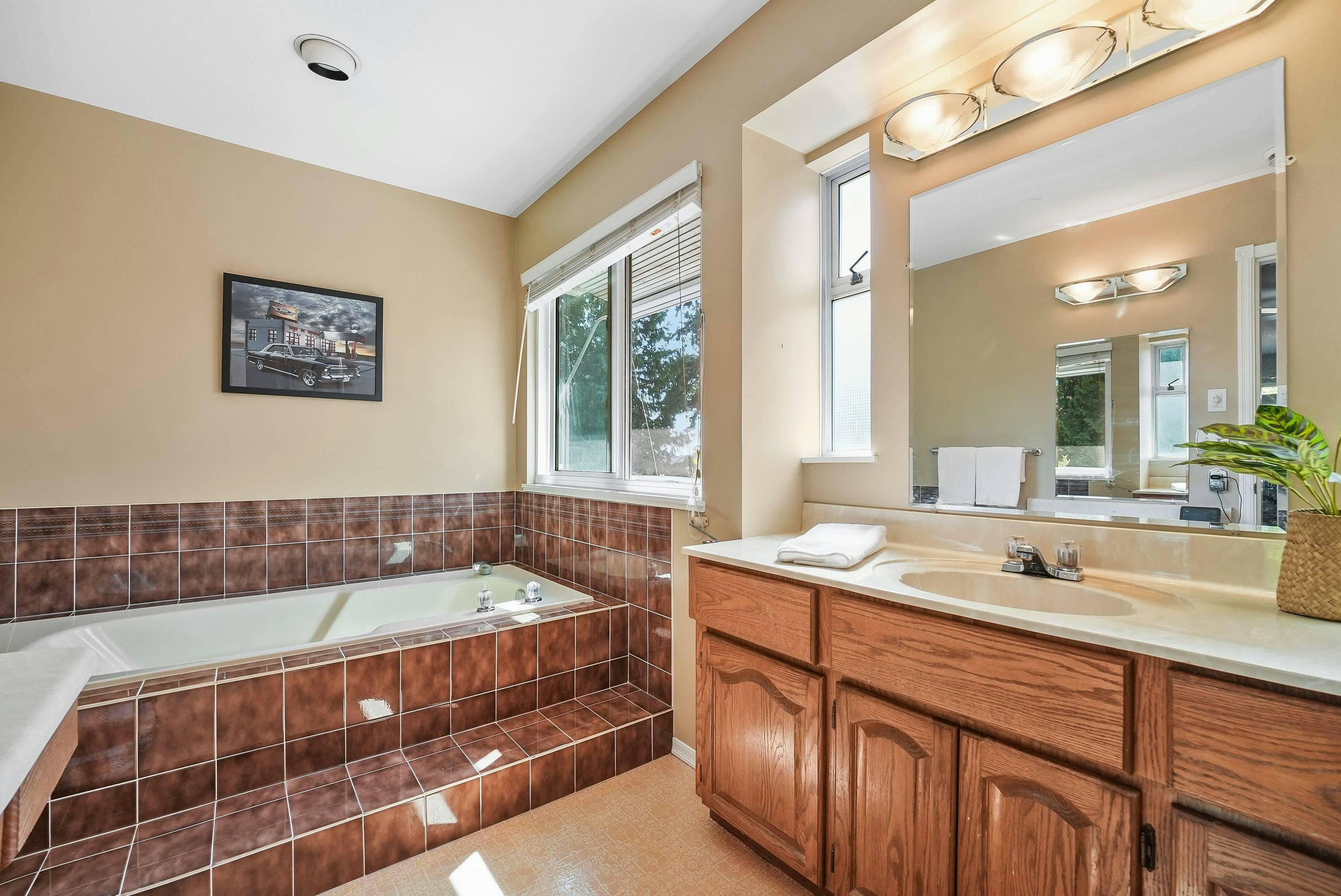 6083 181a Street, Surrey, BC, V3S 4M1 - 17